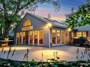 637 62nd St, Downers Grove, IL 60516