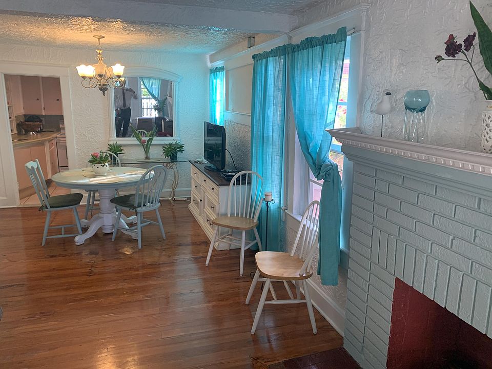 2nd image of 526 38th St