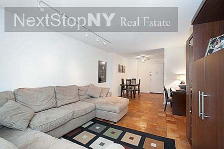 3rd image of 245 E 54th St APT 10A