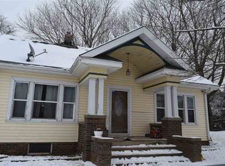 15469 E23 County Home Rd, Anamosa, IA 52205