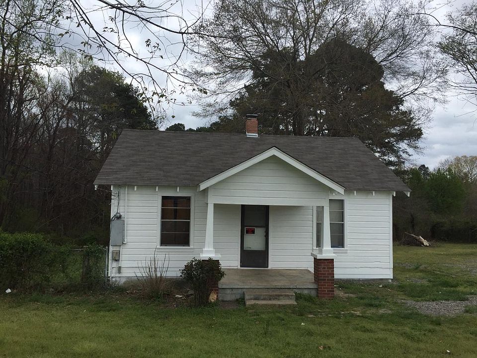 2nd image of 12323 Arch St