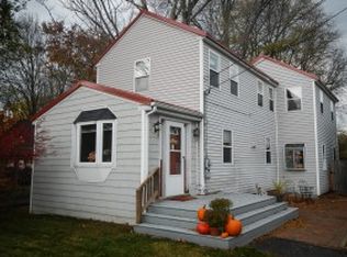 28 Cocheco Ave, Rochester, NH 03868