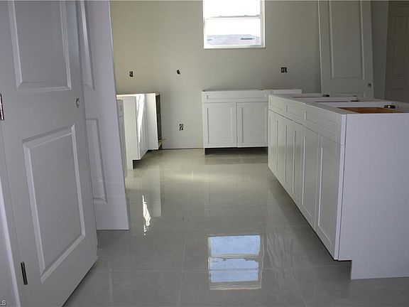 5th image of 4701 Nora Ave S