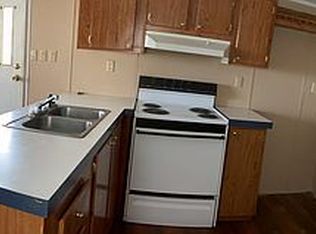 101 NW Main St TRLR 50, Weatherford, OK 73096
