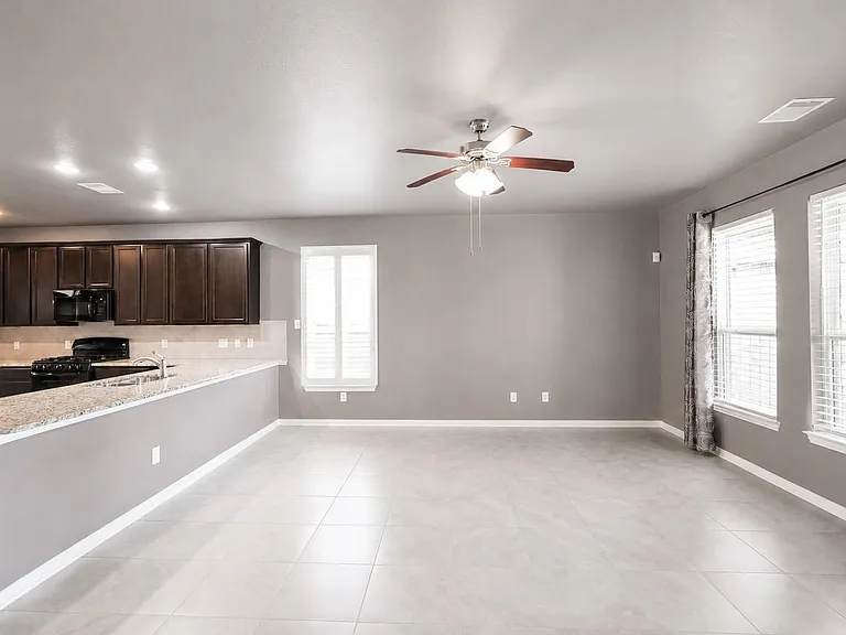 2507 Galley Ridge Dr — Photo 8