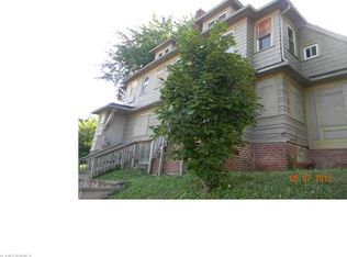 1811 Grantham Rd, Cleveland, OH 44112