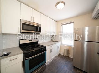23-81 36th St #2C, Astoria, NY 11105
