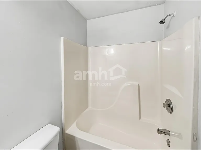 4238 Zephyrhills Dr NW — Photo 13