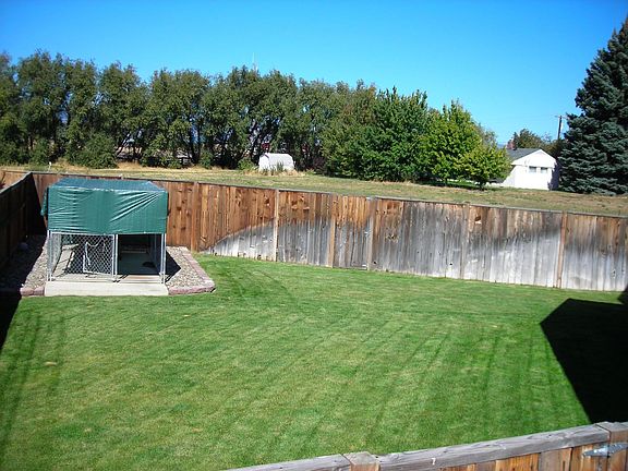 dog kennel on cement pad