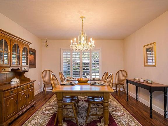 5th image of 2806 Whittington Pl