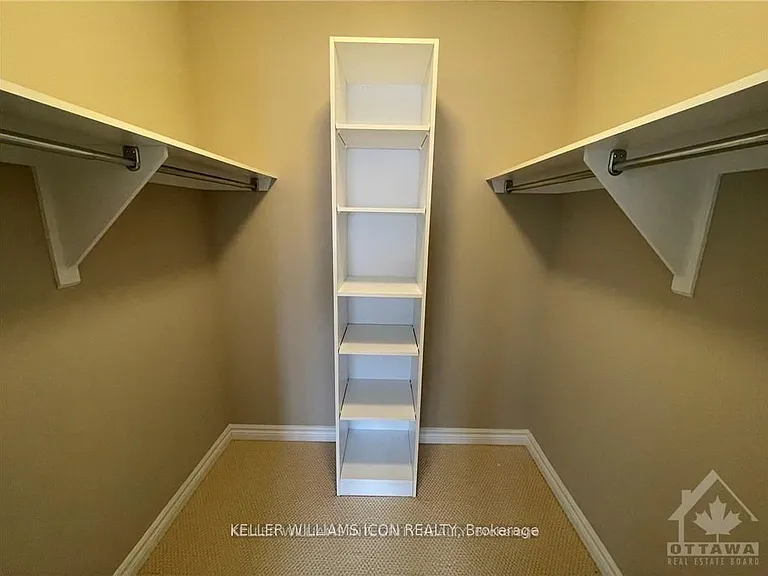 957 Fletcher Cir — Photo 12
