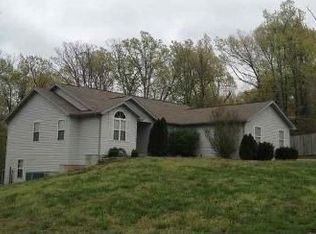 107 Saw Mill Rd, Saint Robert, MO 65584