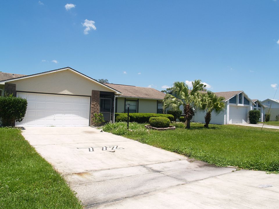 1st image of 772 Dromedary Dr