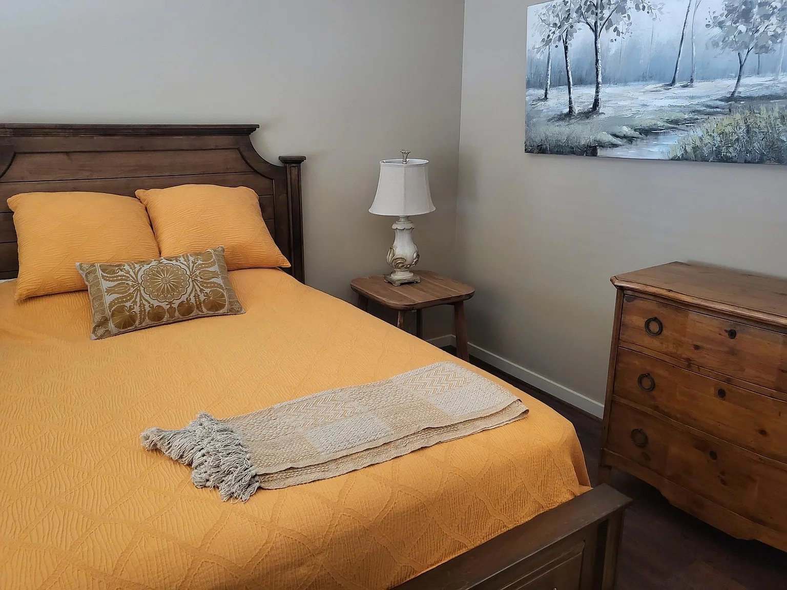 3 bed, 1500 sqft, $2,150 — Photo 2