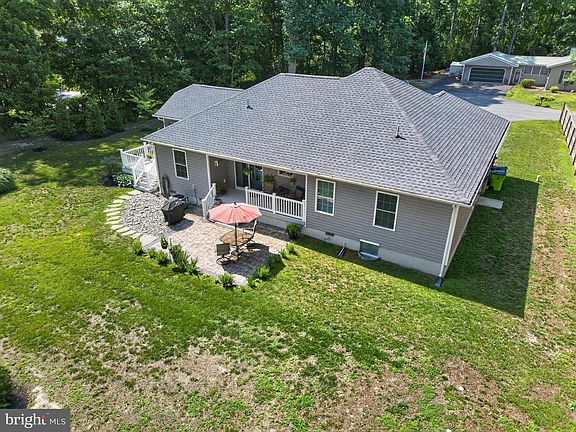 5th image of 26013 Fawn Ln