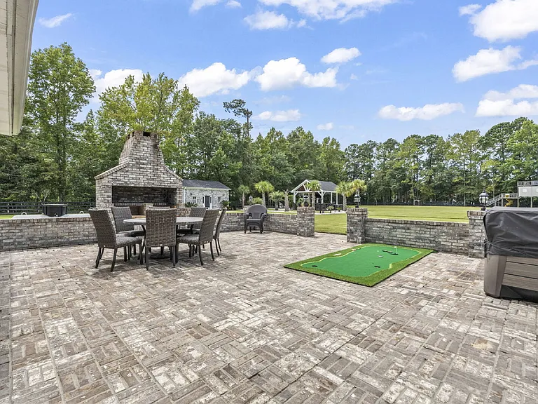 6125 R C Sarvis Ln — Photo 38