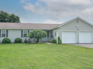 5780 Newtonsville Hutchinson Rd, Batavia, OH 45103