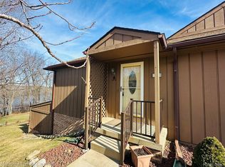 11783 Shenandoah Dr #1, South Lyon, MI 48178