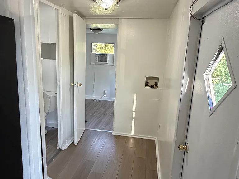 203 Dodge Ave — Photo 7
