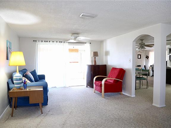 4th image of 7214 Brentwood Dr