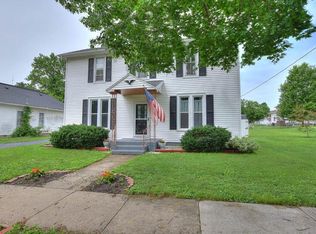 309 S Madison St, Cerro Gordo, IL 61818
