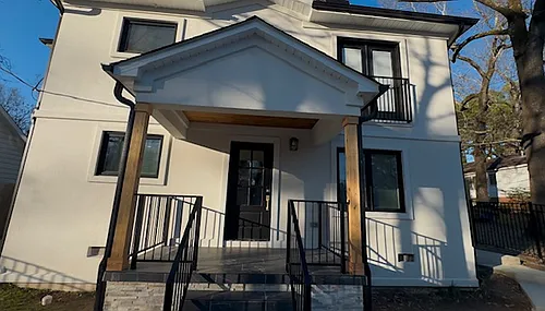 500 Hollywood Ave Photo 1