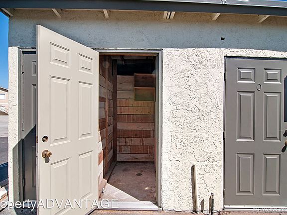 3rd image of 5258 Monroe Ave