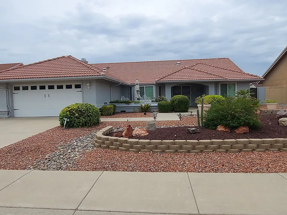 14909 W Alpaca Dr