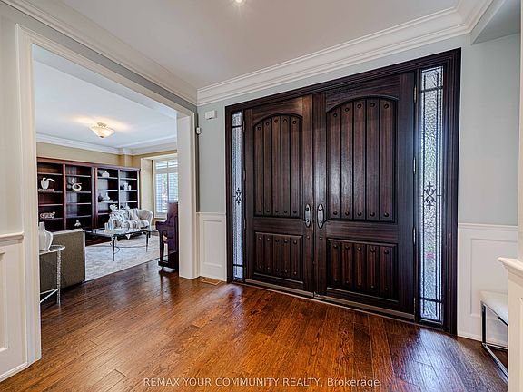 3rd image of 3447 Liptay Ave