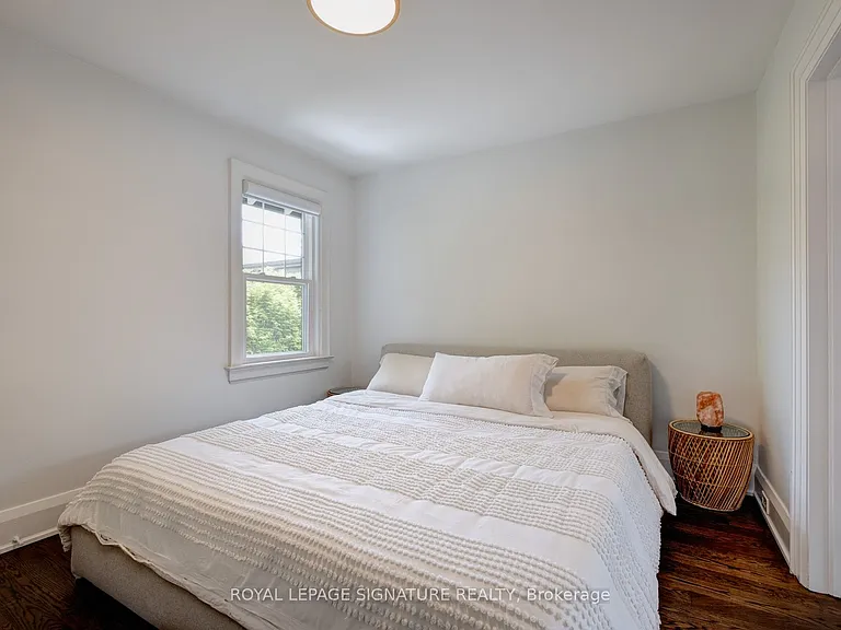 77 Runnymede Rd — Photo 21