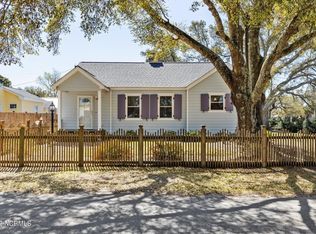 2721 Piney Park Cir, Morehead City, NC 28557