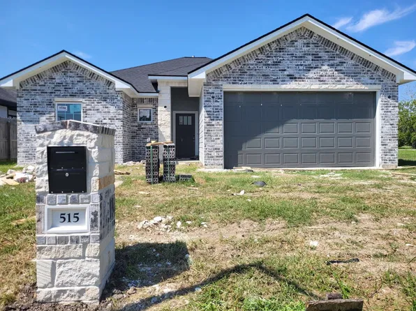 515 Gulfway Dr, Port Arthur, TX 77640