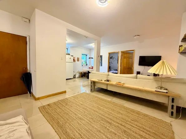 26 Varick Street image 1 of 18
