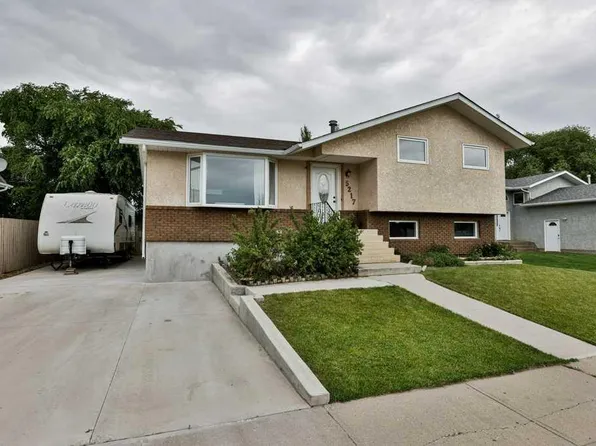 5217 S 38th Ave, Taber, AB T1G 1B8