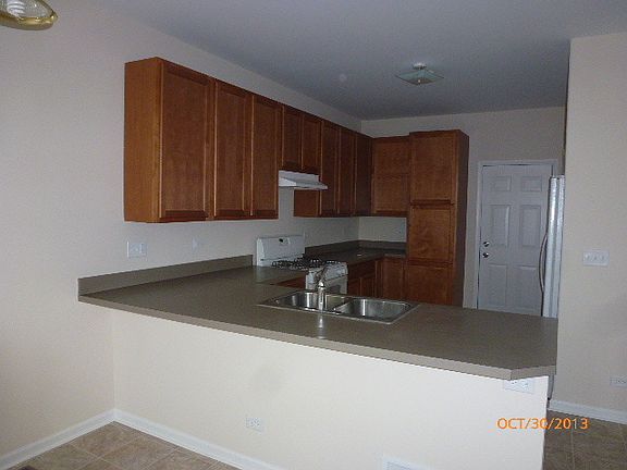 5th image of 276 S Cornerstone Dr