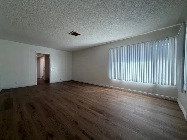 704 Walnut St APT 9, Inglewood, CA 90301