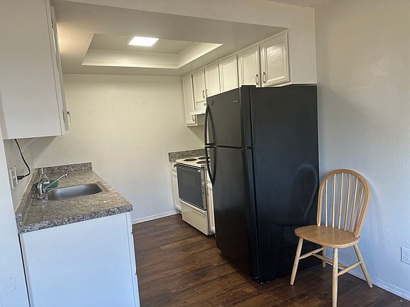 3rd image of 7336 S Wilkeson St #4