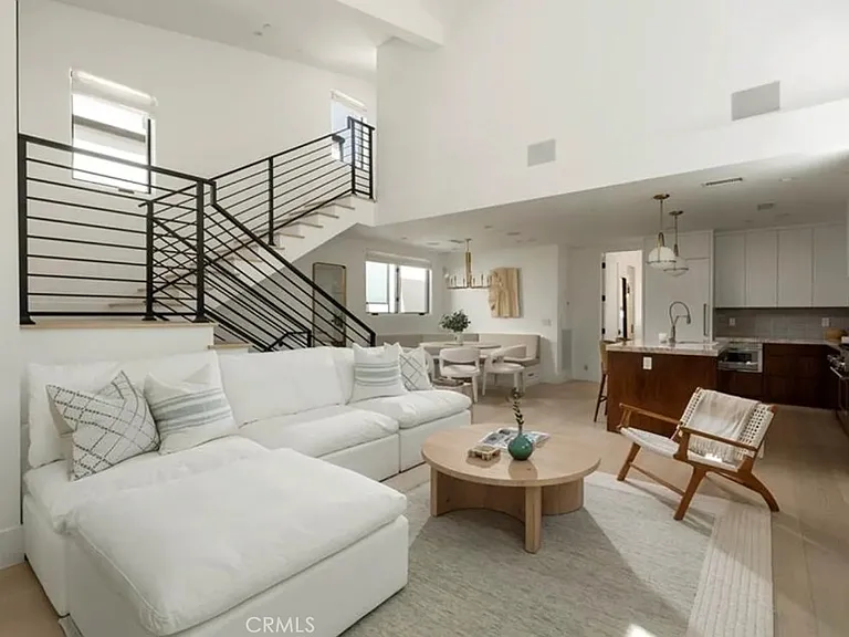 428 Fernleaf Ave — Photo 11