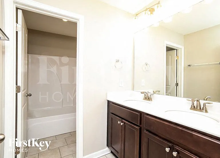 38 Maple Grove Dr — Photo 13