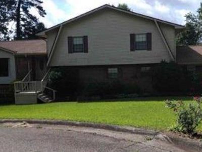 1720 Cherry Cir, Anniston, AL, 36207