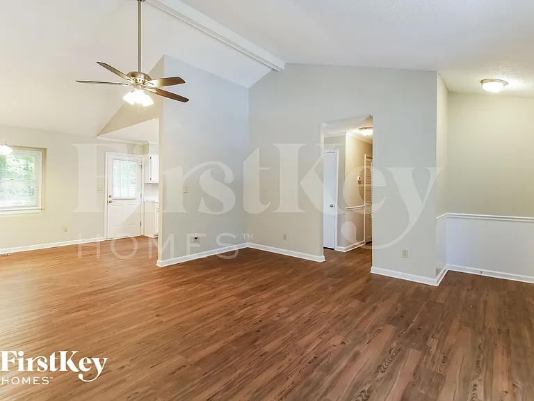 3007 Amidon Dr — Photo 3
