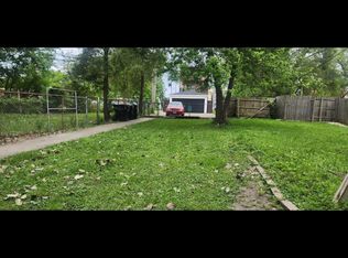 320 N Hamlin Ave #G, Chicago, IL 60624