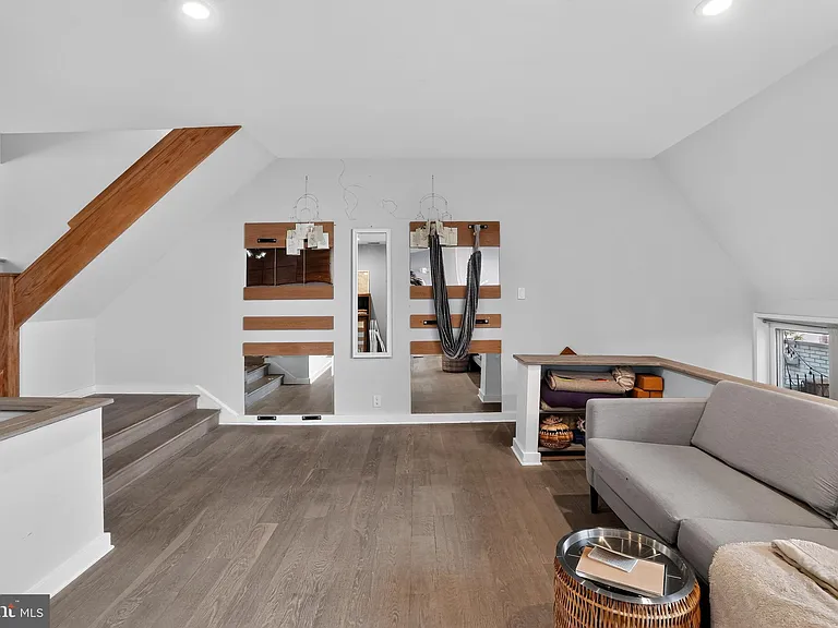 812 Lombard St #4 — Photo 25