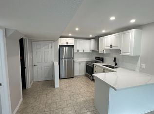 6 Maude Ln, Guelph, ON N1E 0E9