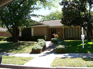 2328 Freeland Way, Dallas, TX 75228