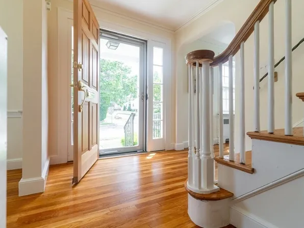 4 Dana Rd, Belmont, MA 02478