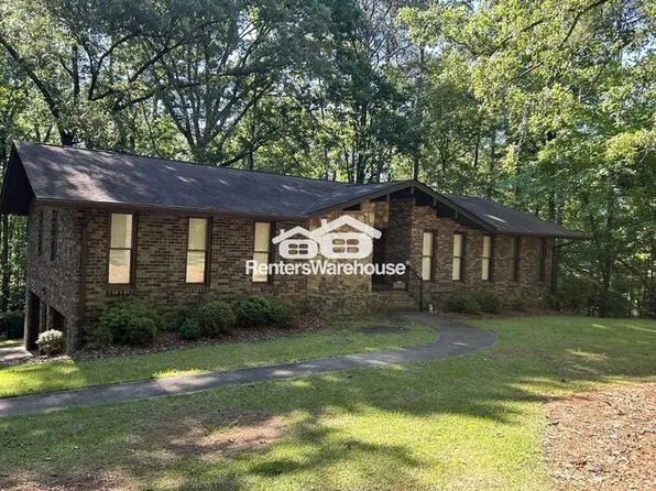 1870 Indian Crest Dr, Indian Springs, AL 35124