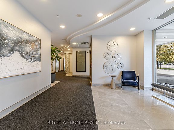 4th image of 200 Burnhamthorpe Rd E Unit 1106
