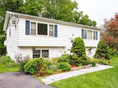 28 Robert Lane, Wappingers Falls, NY, 12590