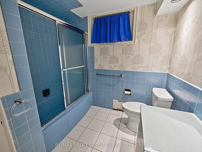 32 Edenbrook Hl — Photo 31